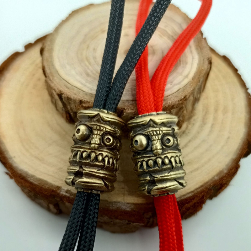 手作りの織りストラップペンダント、ニヤリランタンフェイス、真 - Paracord Survival Bracelet のレビューと価格